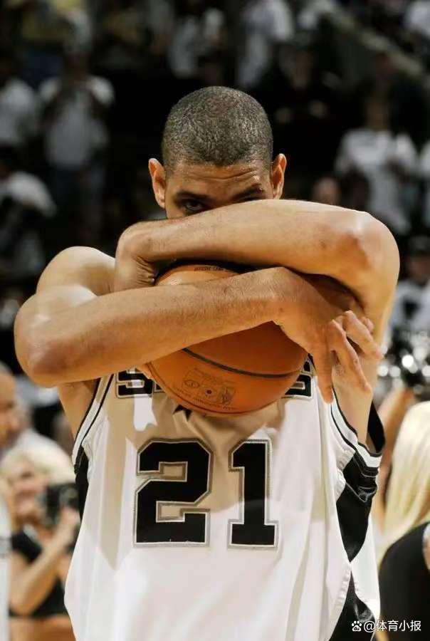 官方：阿根廷国家队补招维拉中场布恩迪亚（阿根廷队官方：增补征召维拉中场布恩迪亚）