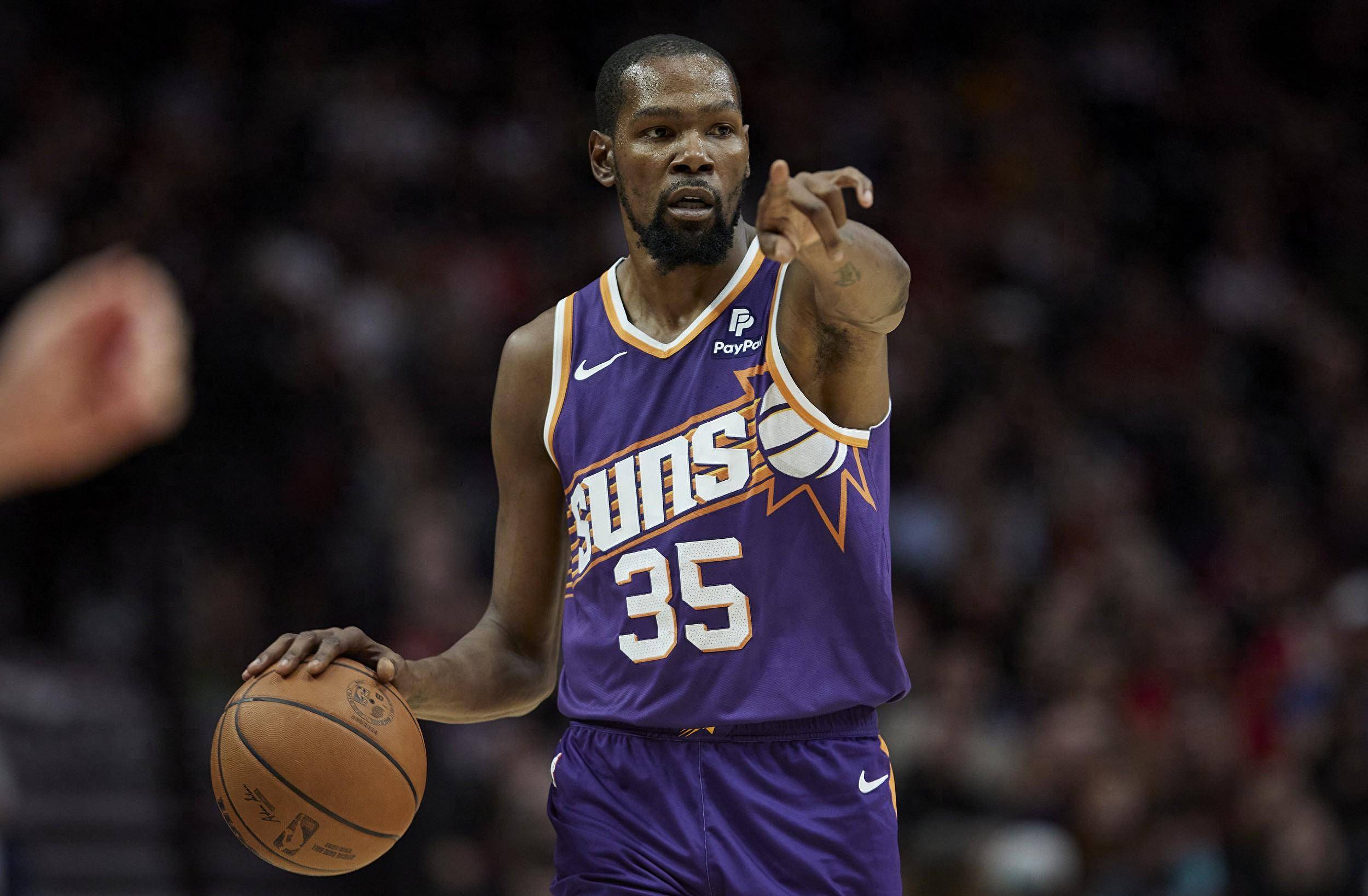 乌迪内斯2-0帕尔马，扎尼奥洛破门，凯南-戴维斯锦上添花（乌迪内斯2比0力克帕尔马：扎尼奥洛先开纪录，凯南-戴维斯锁定胜局）