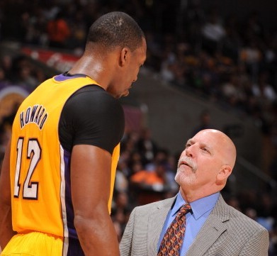 8-7绝杀日本，复制1年前神迹？2-8：中国香港无缘再胜对手（8-7绝杀日本，能否续写一年前的奇迹？2-8：中国香港未能再克对手）