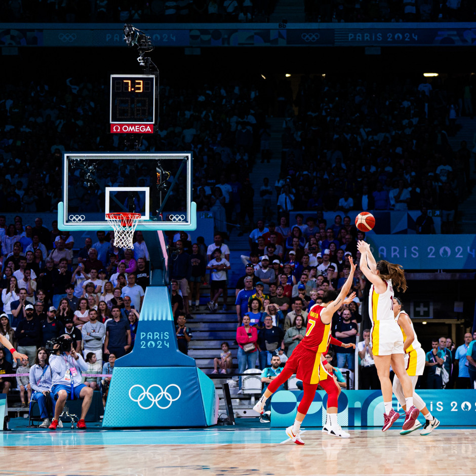 欧冠比赛战术分析：尤文图斯防守策略,（欧冠战术解读：尤文图斯的防守之道）