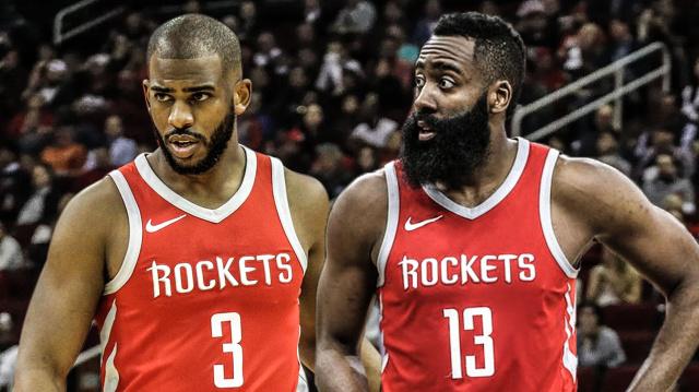 维尼修斯续约陷入僵局：皇马3000万天价要求引发博弈（维尼修斯续约谈判受阻：皇马3000万要价引发拉锯）