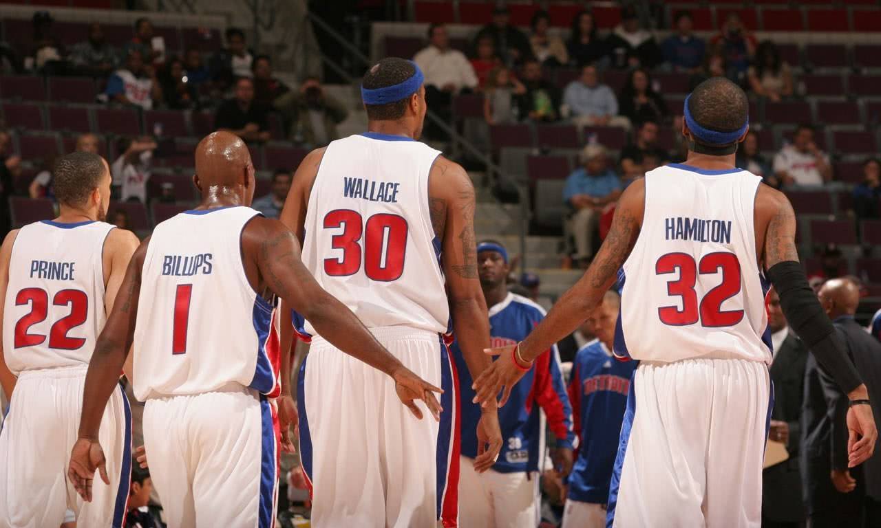 亚冠精英赛第五轮最佳球员候选：周定洋入选，林加德在列（亚冠精英赛第5轮最佳球员提名：周定洋入围，林加德上榜）